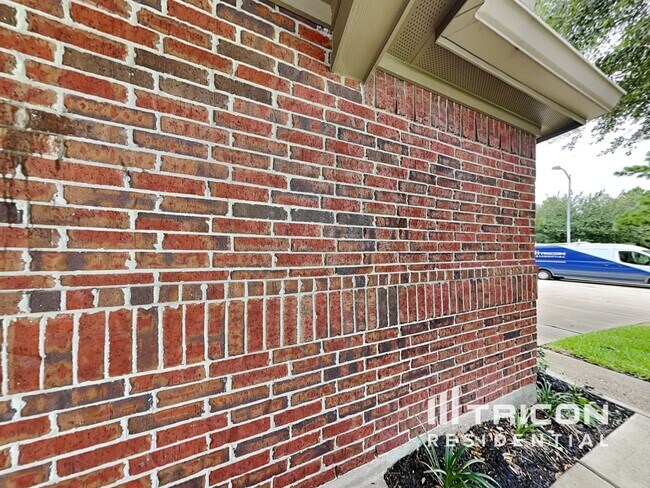 Building Photo - 18703 Mesquite Bend Ln