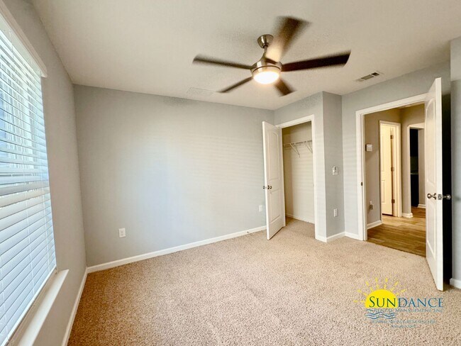 Building Photo - 813 Moorhen Wy