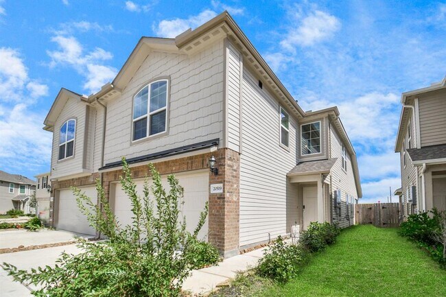 Building Photo - 20519 Prairie Cypress Dr