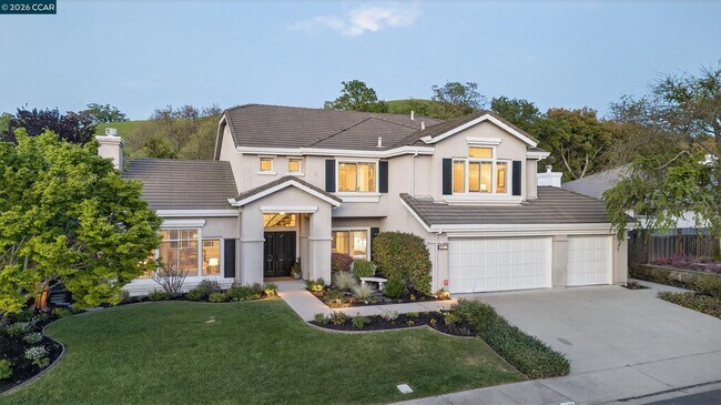 Building Photo - 1038 McCauley Rd