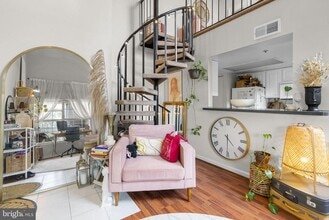 Building Photo - 14132 Bowsprit Ln