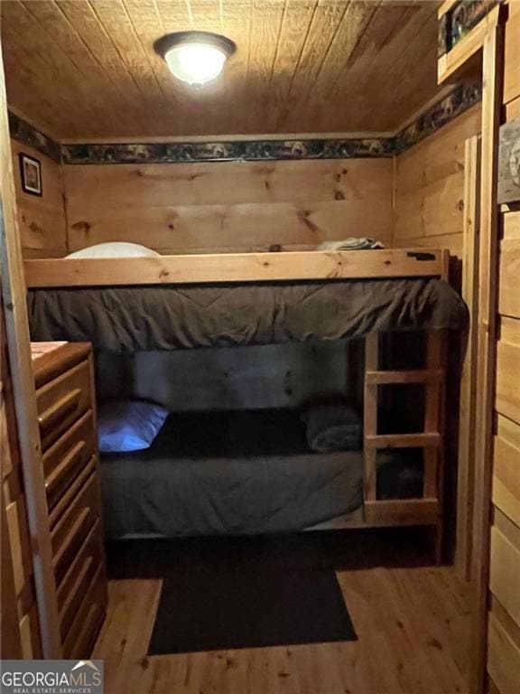 Building Photo - 266 Gates Club Rd