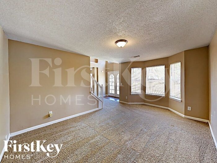 Building Photo - 164 Penny Ln