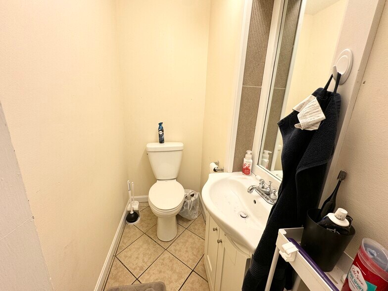 Building Photo - 1 Folsom Ave