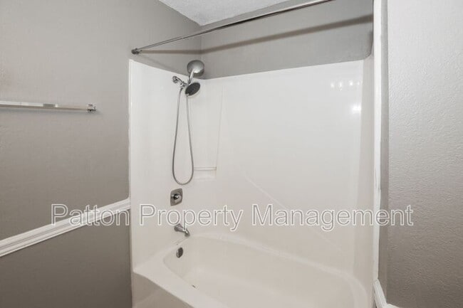 Building Photo - 31 Northridge Dr