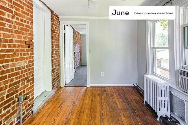 Building Photo - Room in Shared 6 bed/3 bath home in Brookland