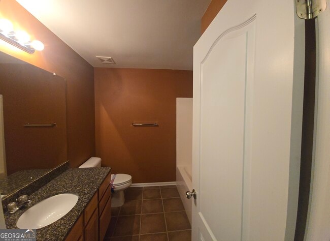 Building Photo - 1313 Stone Bay Dr SW