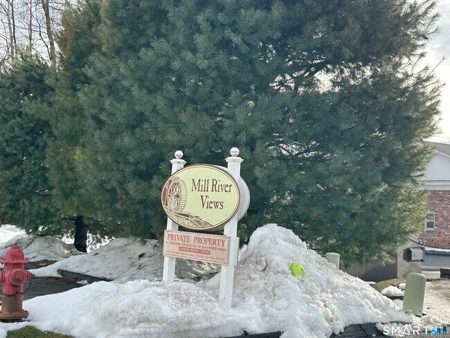 Building Photo - 793 Federal Rd