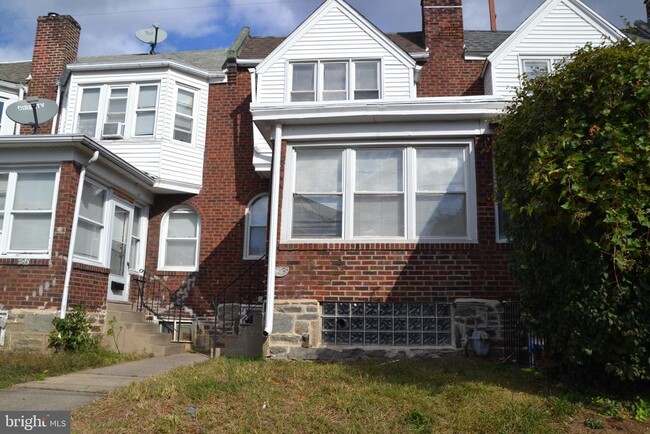 Building Photo - 243 Coverly Rd