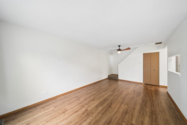 Building Photo - 1500 Normantown Rd