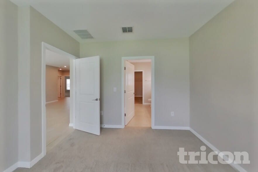 Building Photo - 244 Garnet Ave