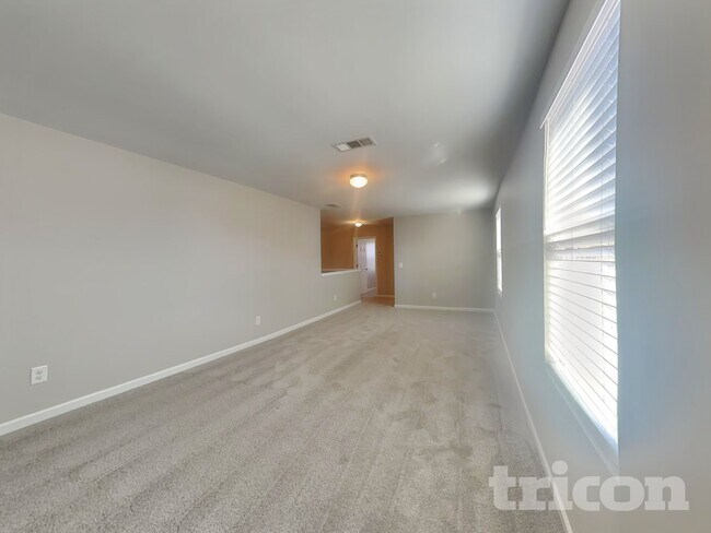 Building Photo - 1031 Fulman Rd