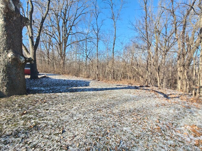 Building Photo - 5791 N Vinton Hills Dr