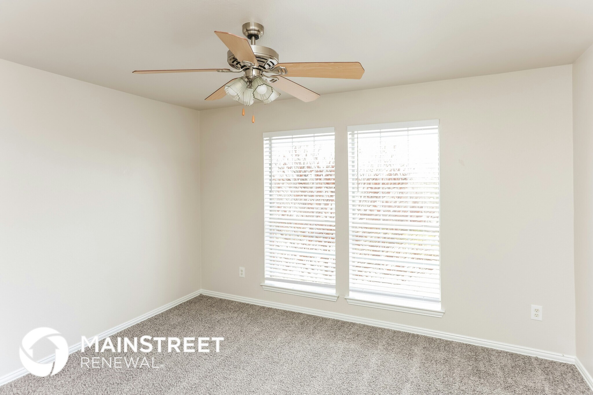 Building Photo - 532 Pinnacle Dr