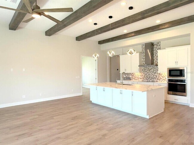 Building Photo - 11122 Rustic Timber Lp