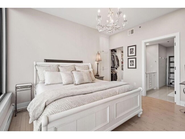 Building Photo - 740 Portland Ave