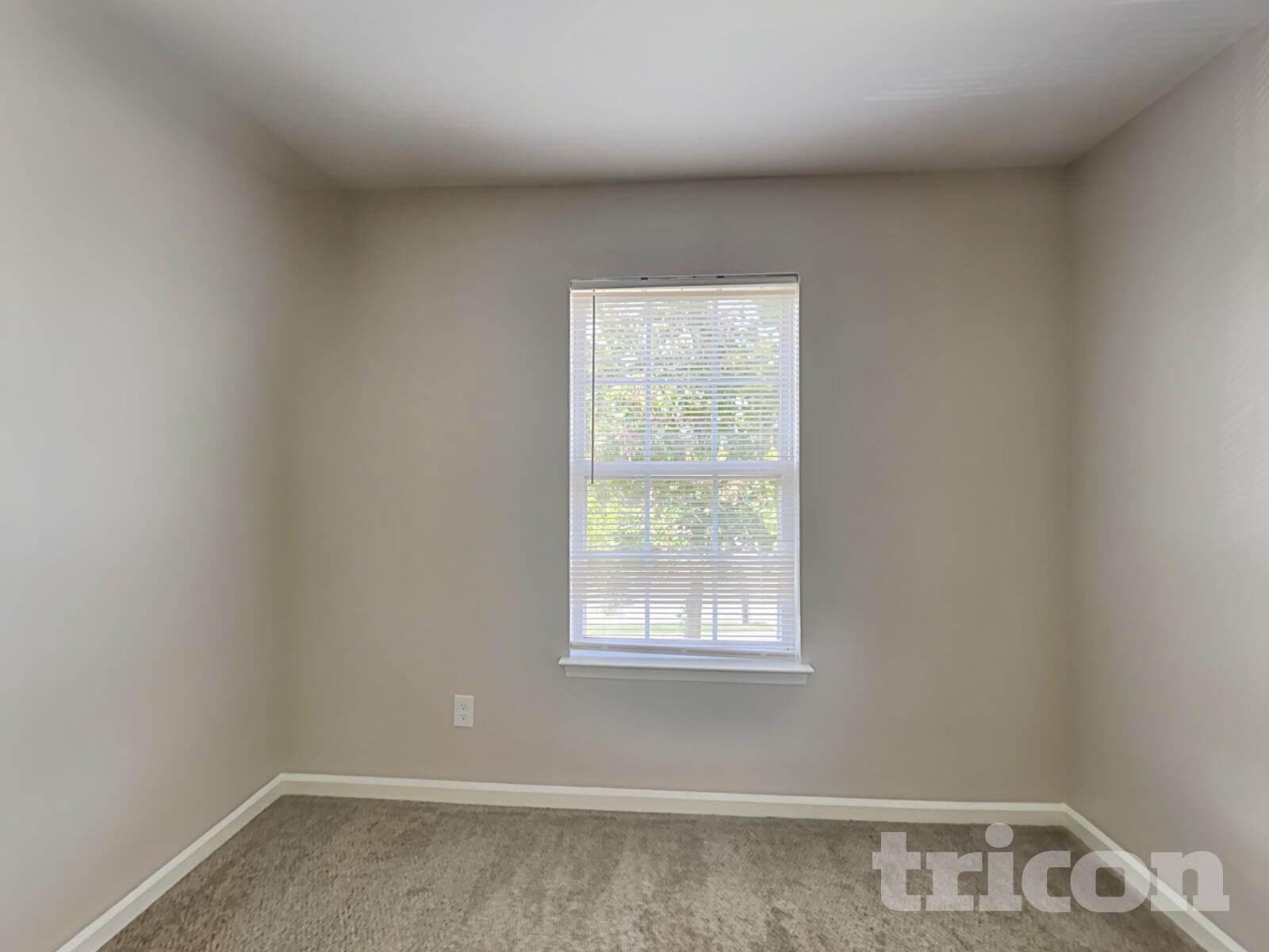 Building Photo - 11401 Northwoods Forest Dr