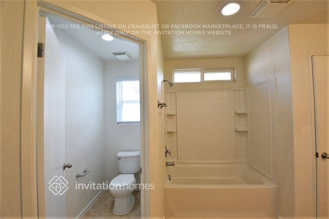 Building Photo - 382 Craftsman Dr