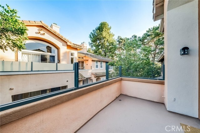 Building Photo - 1503 Solvay Aisle