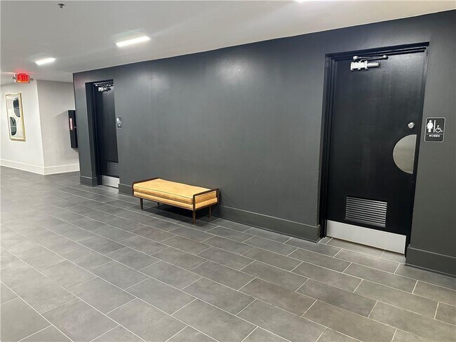 Building Photo - 620 Peachtree St NE