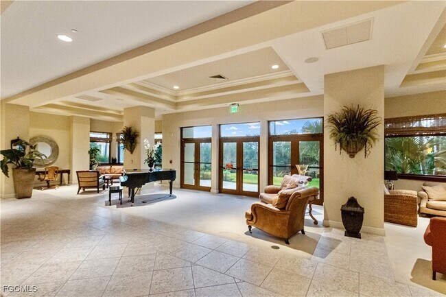 Building Photo - 14300 Riva Del Lago Dr