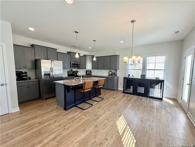 Building Photo - 39 Princelet Pt