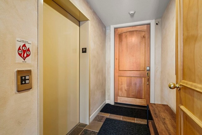 Building Photo - Season Rental Rare Opportunity The Pointe at Incline Village.