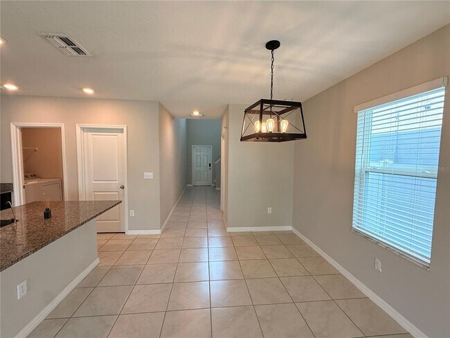 Building Photo - 10363 Shady Preserve Dr