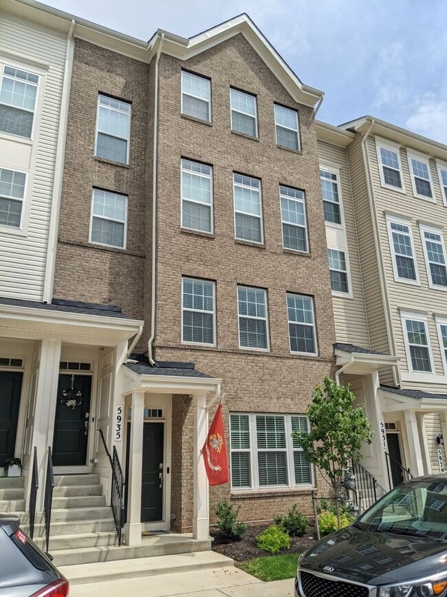 Building Photo - New Build ground level (two story) Condo i...
