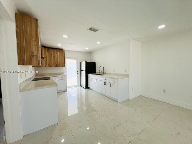 Building Photo - 26045 SW 131st Ct