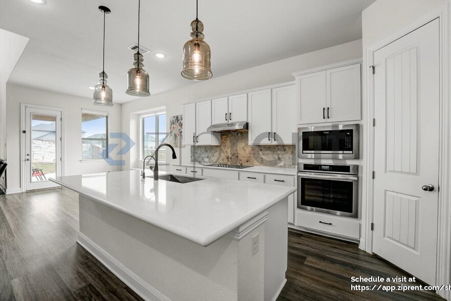 Building Photo - 1349 Ridge Runner Dr