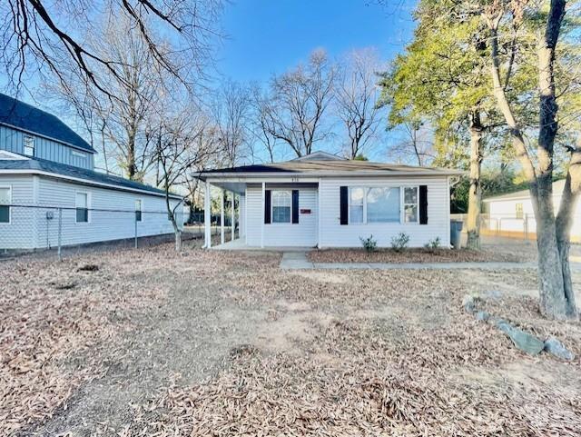 Building Photo - 416 E 19th St