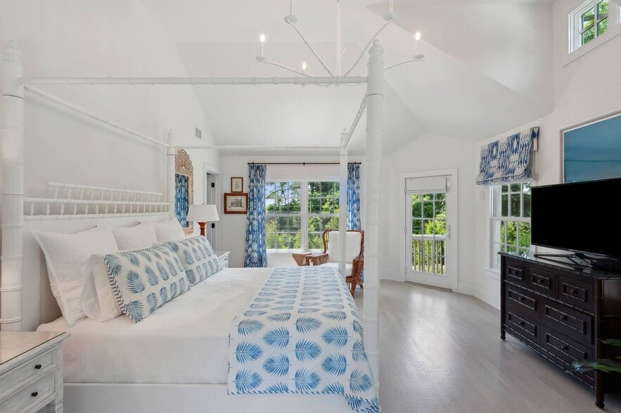 Building Photo - 35 Harris Ln