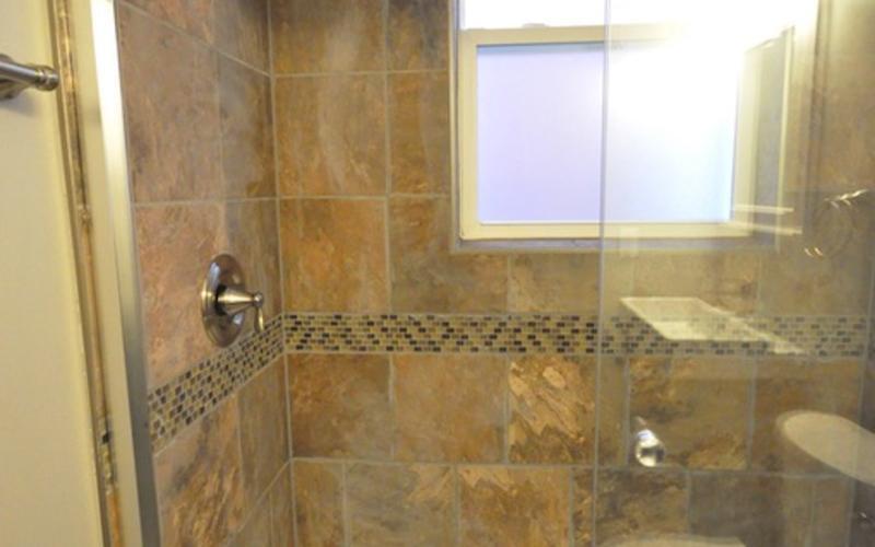 Building Photo - 452 W 3rd Ave