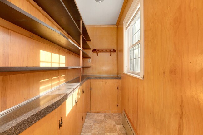 Building Photo - Charming 3BR Townhome in South Barre