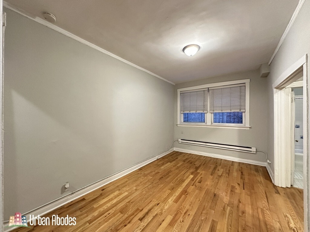 Building Photo - 515 W Melrose St