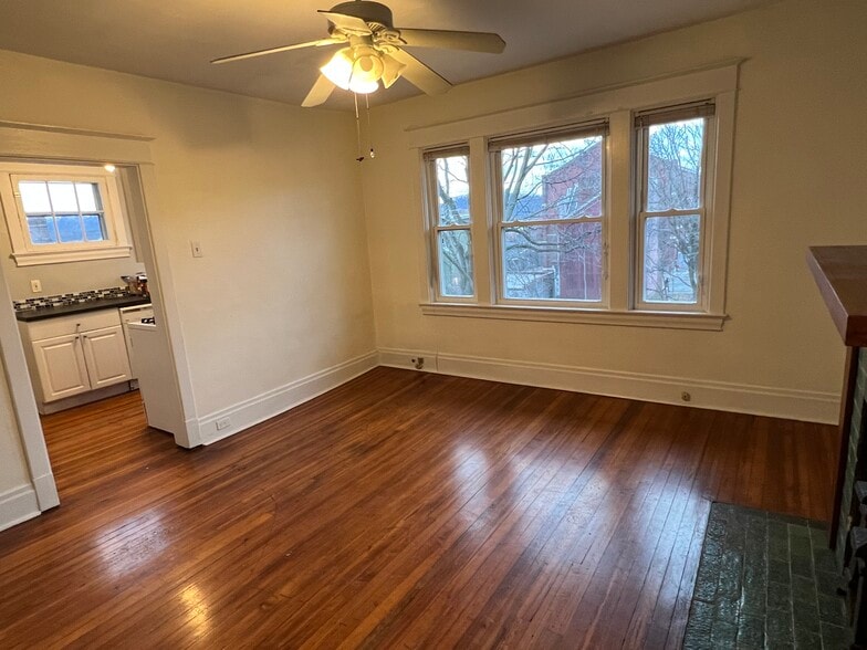 Dining room - 1613 Buena Vista St