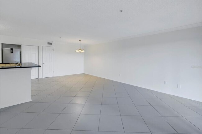 Building Photo - 2400 Feather Sound Dr