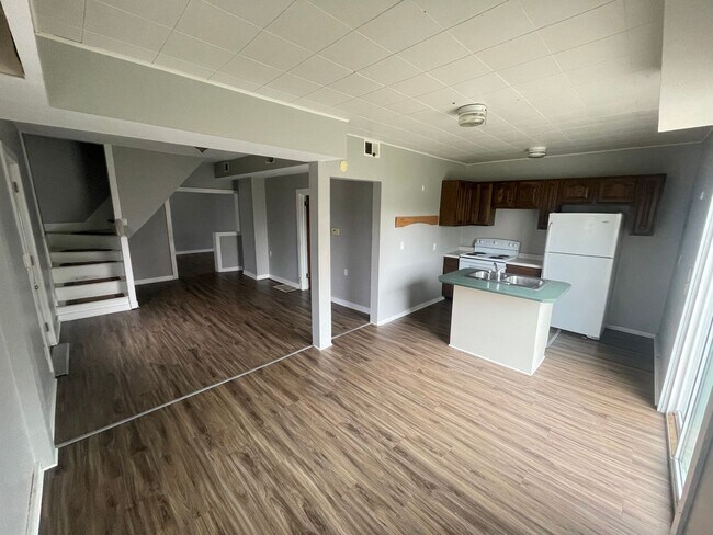 Building Photo - Single Family home in Camden, Indiana