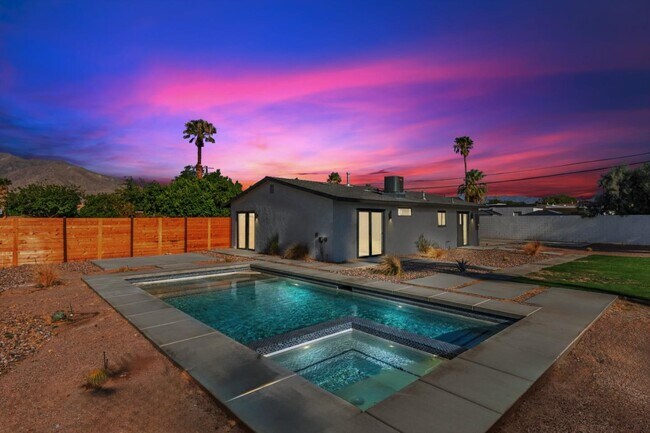 Building Photo - 2600 N Chuperosa Rd