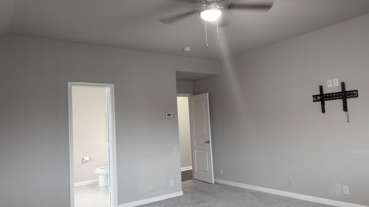 Building Photo - 2101 Long Forest Rd