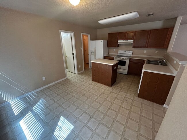 Building Photo - 4510 Cornudo Ridge