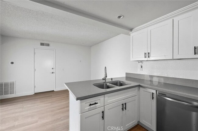 Building Photo - 9869 Galena Ct
