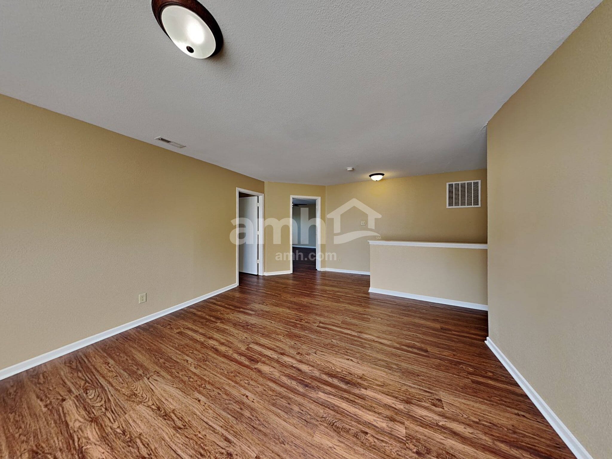 Building Photo - 8441 Wheatfield Dr