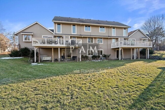Building Photo - 3209 S Ridge Crest Ct