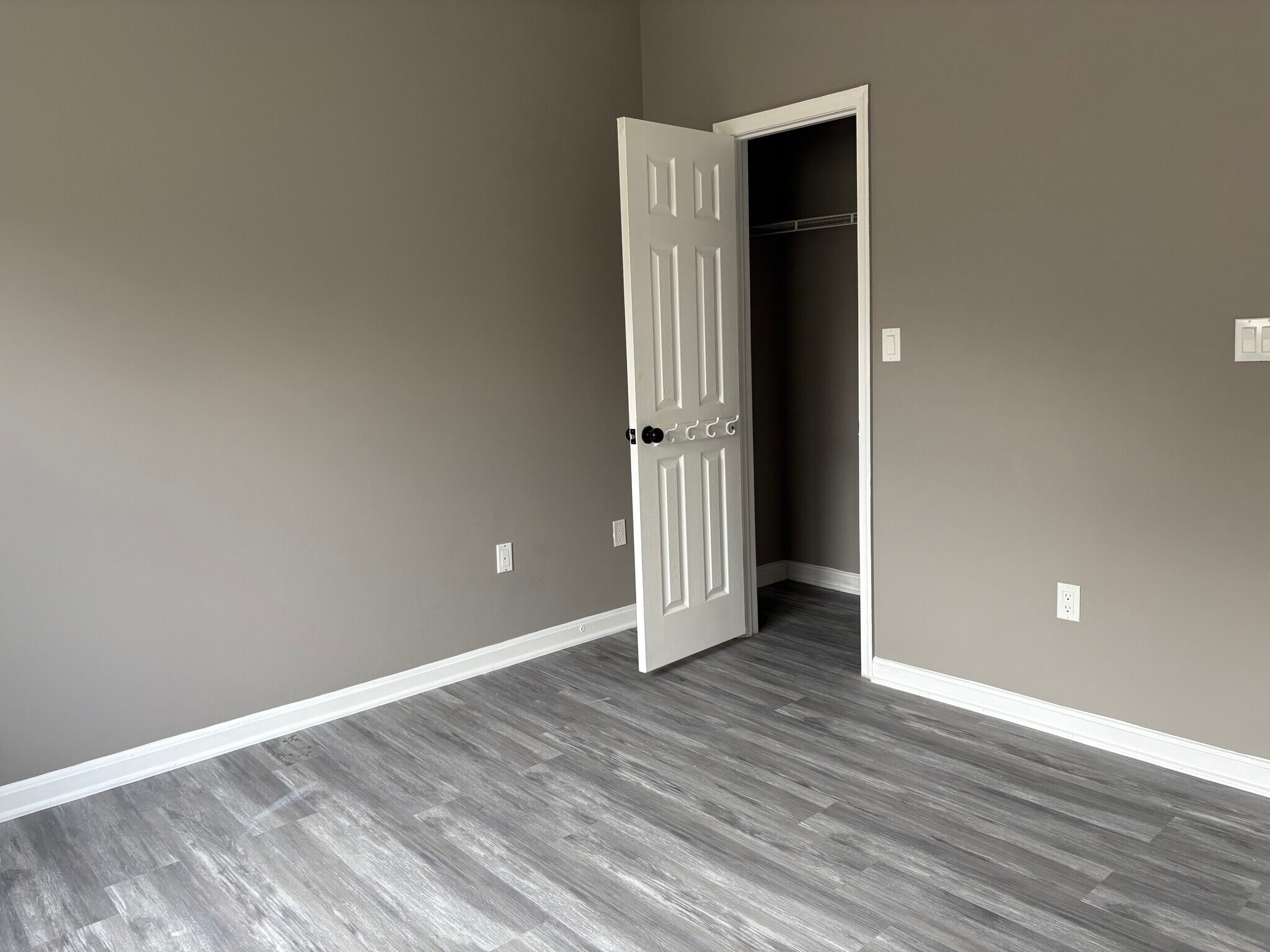 Building Photo - 7416 Hindon Cir