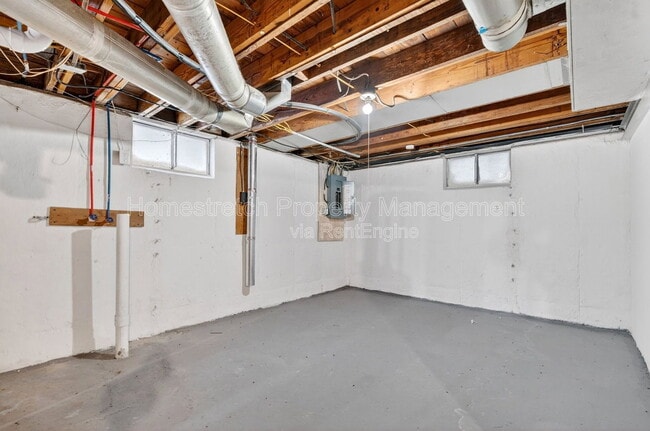 Building Photo - 7431 Esterbrook Dr
