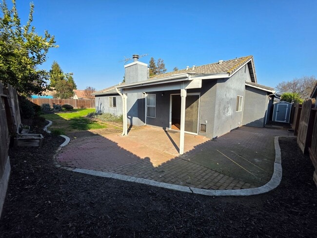 Building Photo - 3-bedroom single story in Turlock!