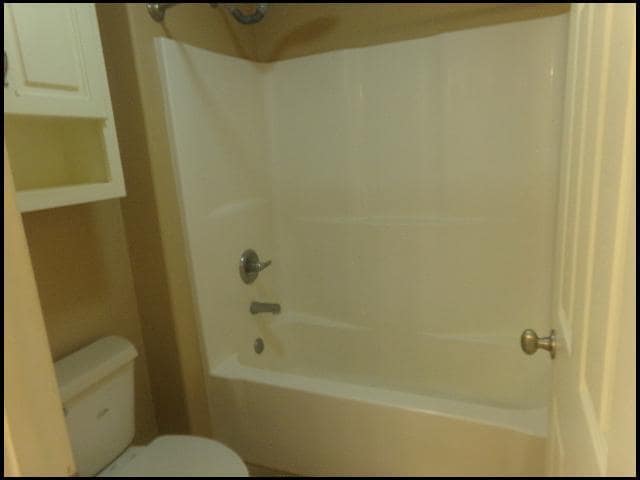 Building Photo - 100 Corbin Cir