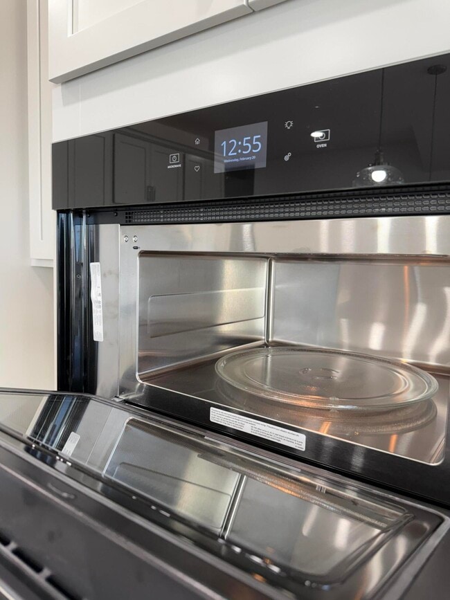 Building Photo - 5586 E Spaniel Dr